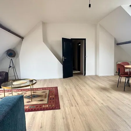 Le 32 - Entre Louvre & Bollaert 朗斯